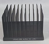 צלעות קירור HEAT SINK LPD40-25B 40X40X25mm צלעות קירור HEAT SINK LPD40-25B 40X40X25mm
